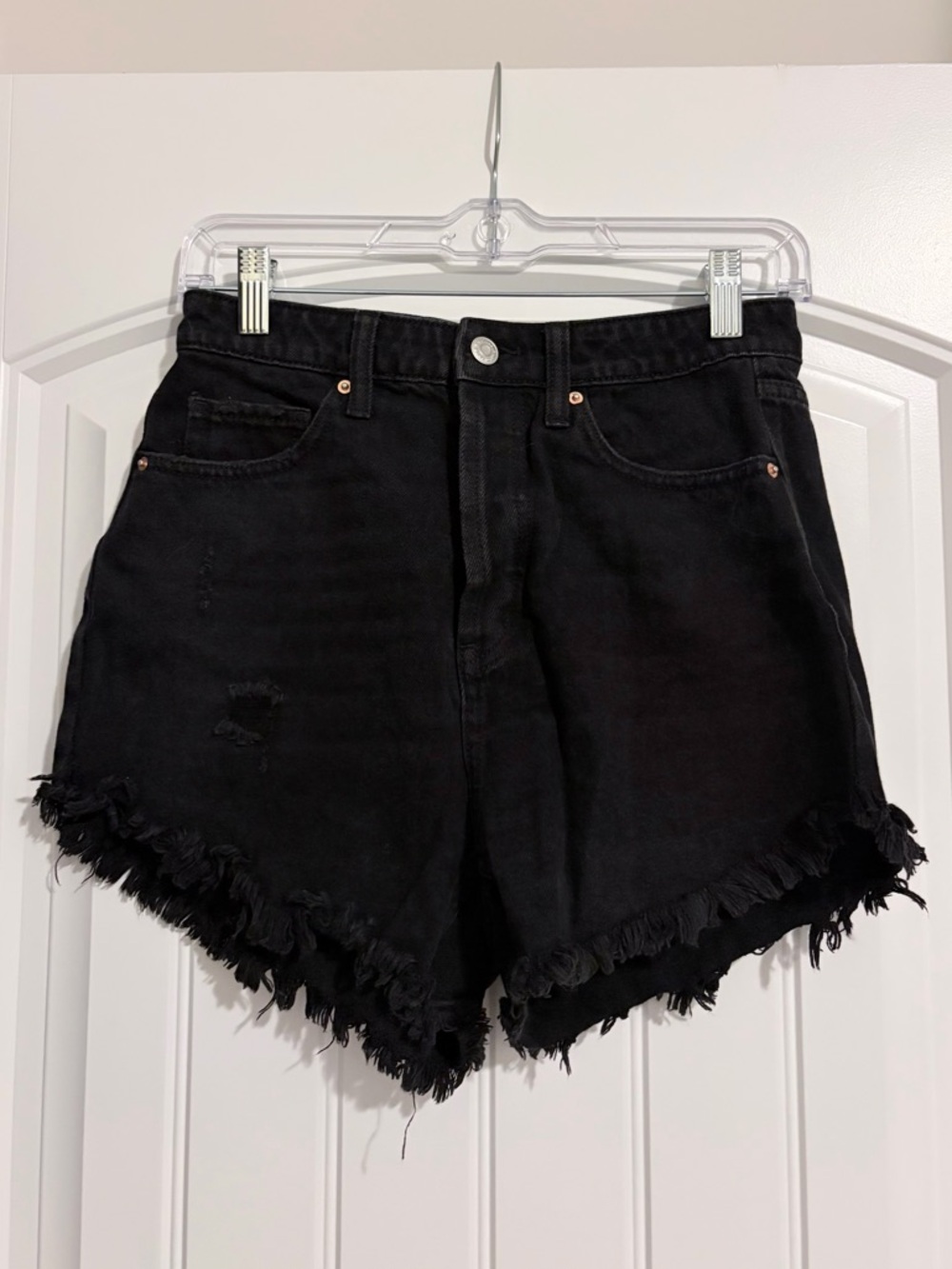 Wild Fable High-Waist Black Frayed Denim Shorts | Size 4